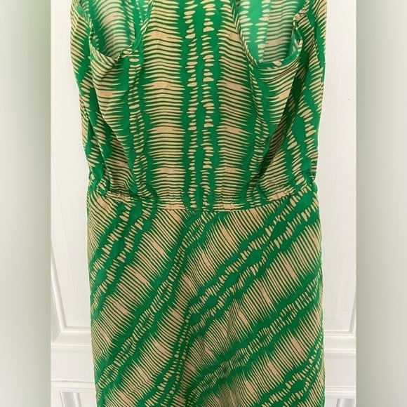 Cynthia Vincent Silk Green Tan Tribal Pattern Tie Waist Flowy Sleeveless Dress - Picture 7 of 12